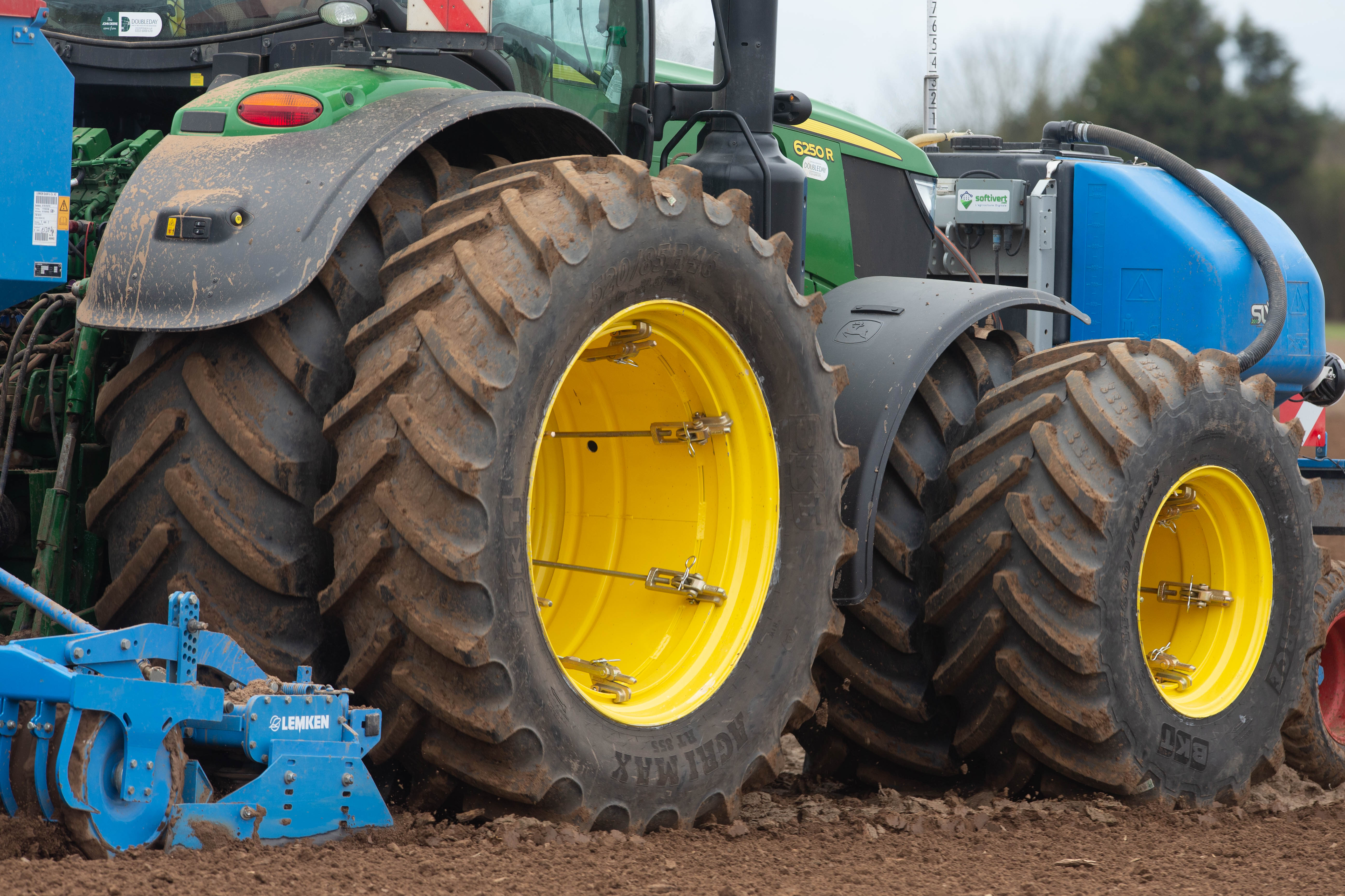 john deere working